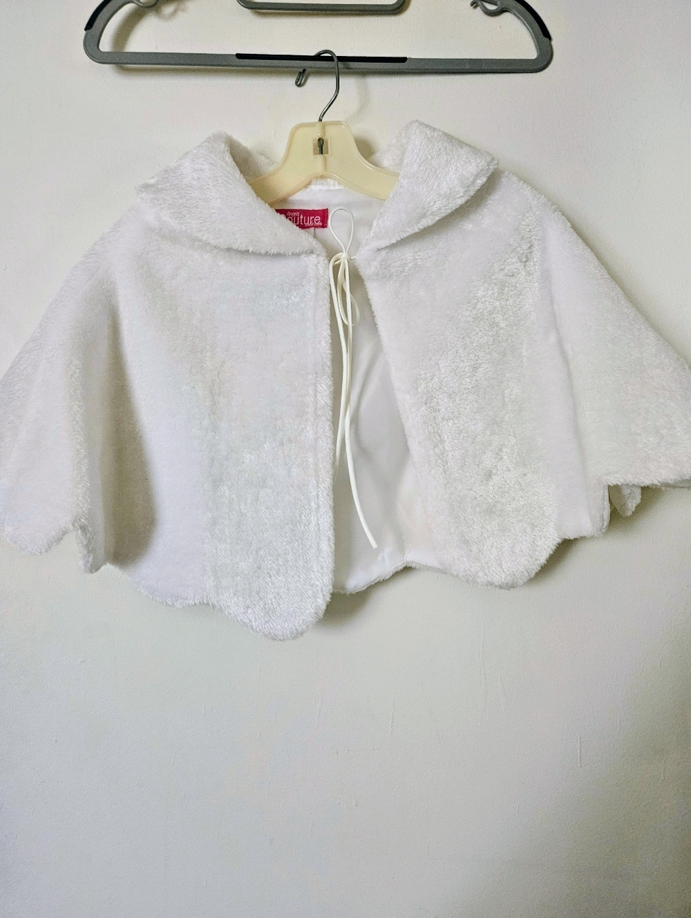 White Faux Fur Hooded Cape for Kids - Unbranded.